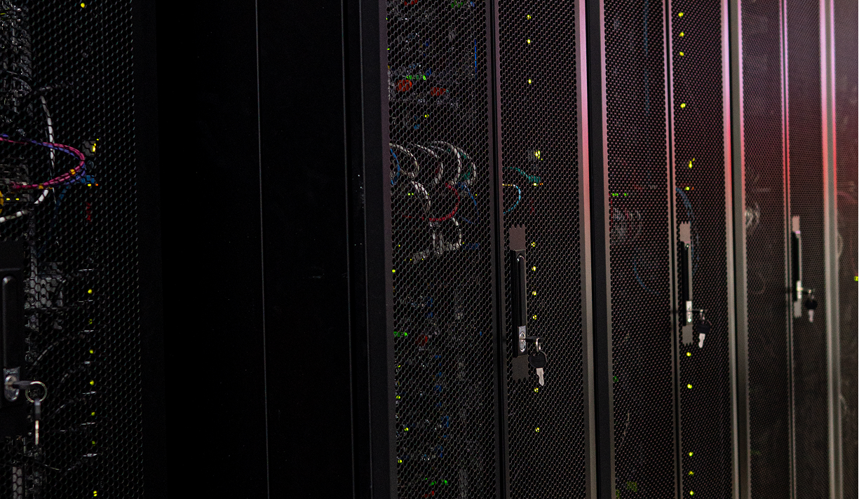 Центр данных AlexHost